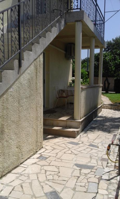 Apartment Laura Porec Exterior photo